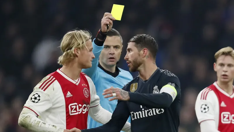 Ramos tẩy thẻ trong những phút cuối trước vòng Champions League